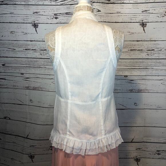Subtle Luxury Linen White sleevless top with ruffels and high neck size small - Picture 9 of 12